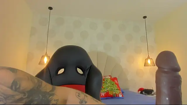 CAMI BUKELE3 online show from 12-13-25, 08:04