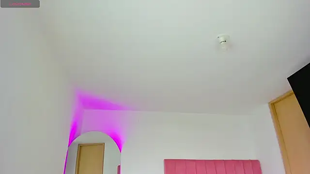 Janettcruz online show from 04-09-26, 09:09