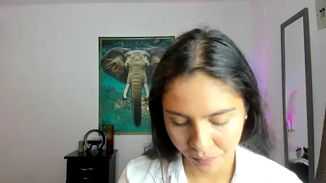 alisaa jhons1 online show from 01-13-26, 11:21