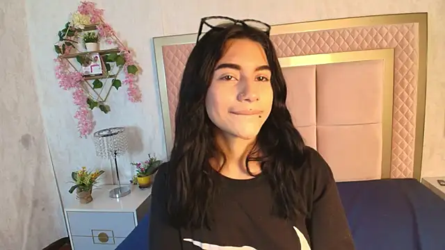 Madhison 5 online show from 02-18-26, 12:34