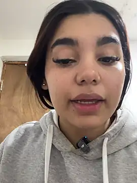 Snapshot of Anny_arango1 chatting on 07-12-26, 05:04 Anny arango1 online show from 07-12-26, 05:04