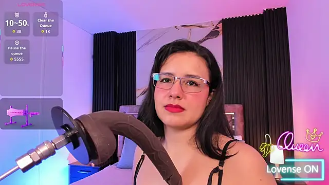 Lalalemoonds online show from 06-06-26, 02:33
