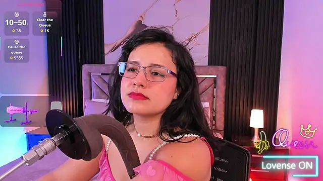 Lalalemoonds online show from 06-24-26, 02:49