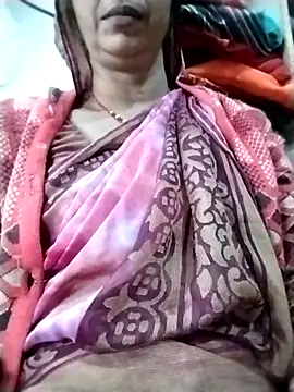 Snapshot of Hami705 chatting on 11-23-25, 10:26 Hami705 online show from 11-23-25, 10:26