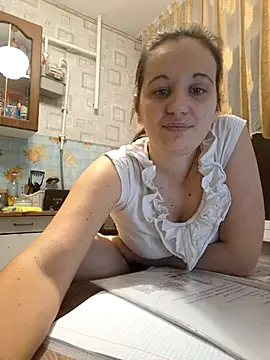 Snapshot of LinaLorien chatting on 11-24-25, 08:08 LinaLorien online show from 11-24-25, 08:08