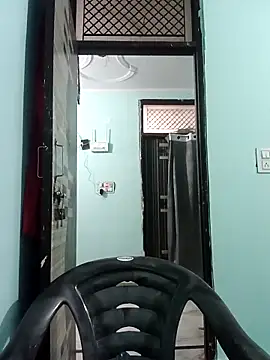 sanjana077 online show from 11-20-25, 05:29