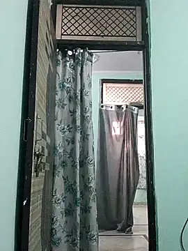 sanjana077 online show from 02-11-26, 06:51