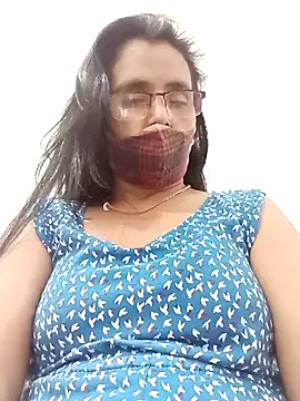 sanjana077 online show from 02-15-26, 01:24