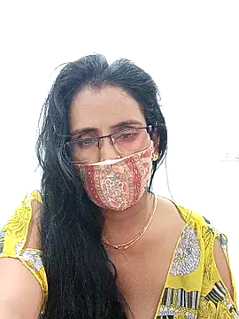 sanjana077 online show from 03-19-26, 10:36