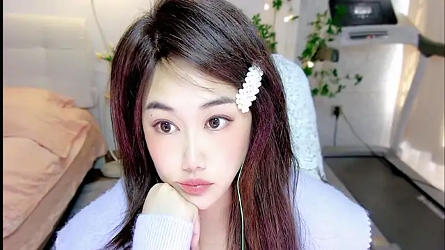 tutumissy online show from 11-28-25, 06:38