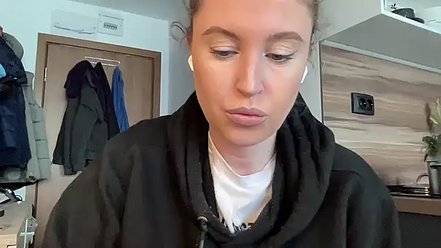 Ameli8 online show from 02-06-26, 10:07