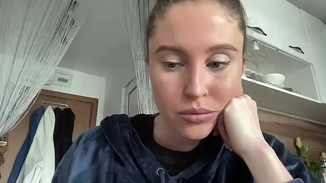 Ameli8 online show from 03-19-26, 12:42