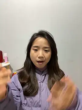 Hmm 0303 online show from 12-04-25, 02:48