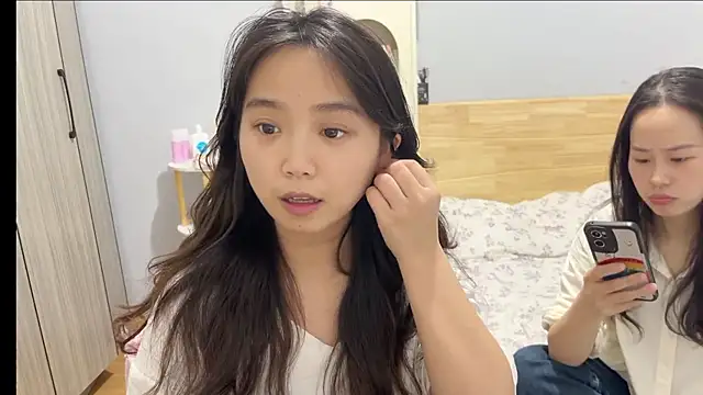 Hmm 0303 online show from 02-07-26, 03:16