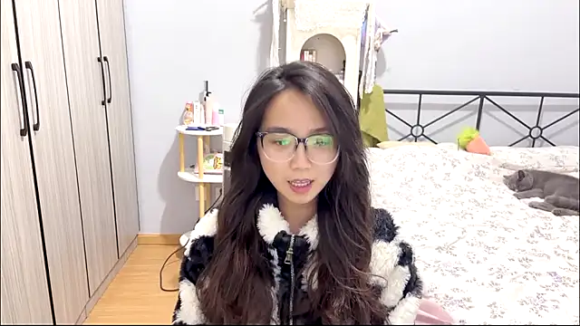 Hmm 0303 online show from 03-15-26, 02:12