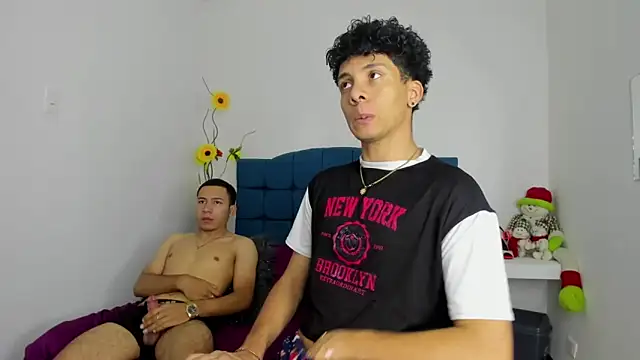 Lovers Spicy online show from 03-05-26, 07:10