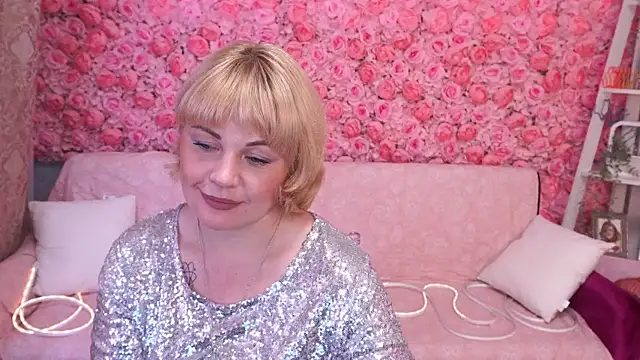 Snapshot of AmaraNights chatting on 06-10-26, 07:02 AmaraNights online show from 06-10-26, 07:02