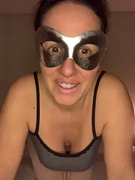 massagistahotbrunette online show from 03-15-26, 11:11