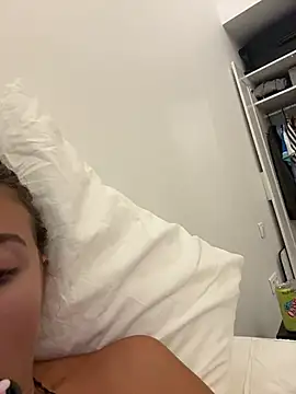 lounaaxangel online show from 11-13-25, 04:06