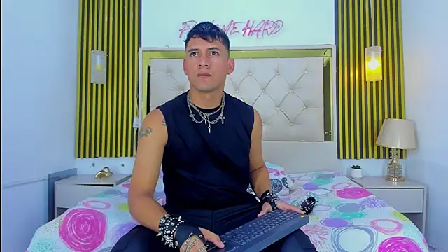 KEVIN MCKINLEY online show from 11-15-25, 12:19