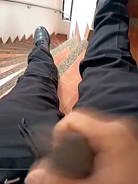 Loquillopajero online show from 03-23-26, 04:00