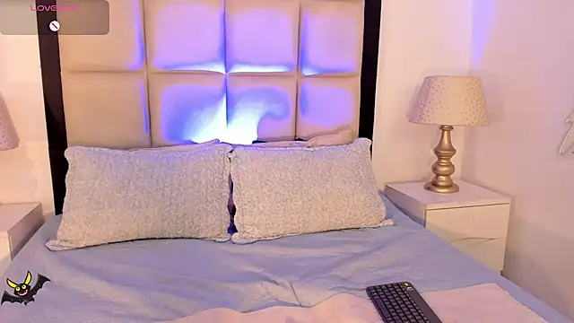 KimmRusso online show from 11-17-25, 06:35