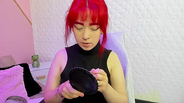 Dakkotta   online show from 12-19-25, 04:30