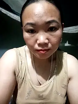 Snapshot of susunini chatting on 11-08-25, 11:14 susunini online show from 11-08-25, 11:14