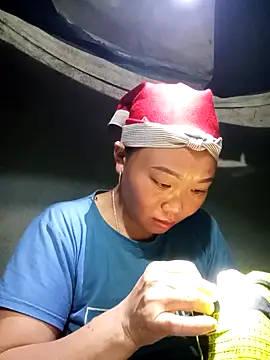 Snapshot of susunini chatting on 11-17-25, 10:15 susunini online show from 11-17-25, 10:15