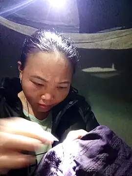 Snapshot of susunini chatting on 12-14-25, 11:20 susunini online show from 12-14-25, 11:20