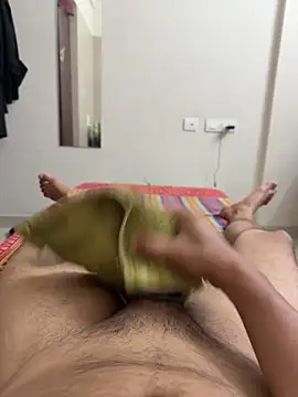 Snapshot of Aaronblazer chatting on 04-12-26, 11:48 Aaronblazer online show from 04-12-26, 11:48