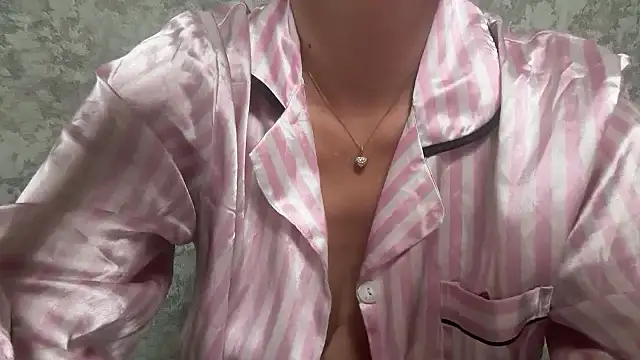 Angelinaa19 online show from 03-27-26, 08:41