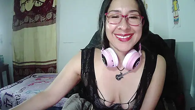 Snapshot of mali-fox99 chatting on 01-15-26, 02:38 mali-fox99 online show from 01-15-26, 02:38