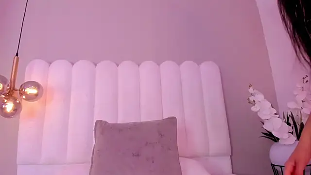 EmilyMiller 22 online show from 01-15-26, 12:54