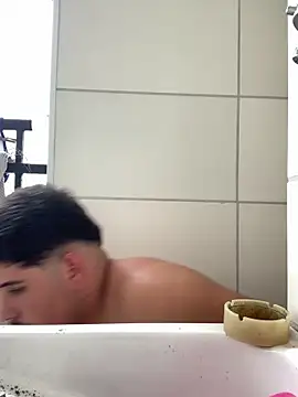 Snapshot of Bbbtro chatting on 02-26-26, 06:29 Bbbtro online show from 02-26-26, 06:29