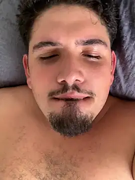 Snapshot of Bbbtro chatting on 03-25-26, 07:20 Bbbtro online show from 03-25-26, 07:20