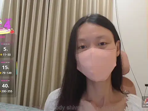 Lil-Cherries online show from 11-09-25, 03:54