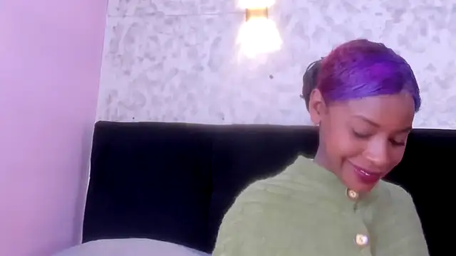 Aliis Love online show from 02-11-26, 01:27