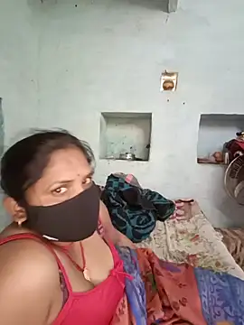 Snapshot of Janhvi_bhabhi_ji chatting on 02-15-26, 10:47 Janhvi bhabhi ji online show from 02-15-26, 10:47