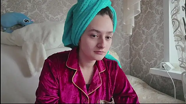 SweetLiaison online show from 11-21-25, 06:23