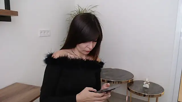 Snapshot of Veronichkaaa chatting on 11-14-25, 08:35 Veronichkaaa online show from 11-14-25, 08:35