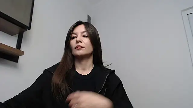 Veronichkaaa online show from 04-14-26, 07:25