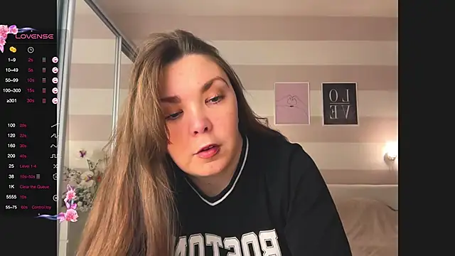 Snapshot of liliaMaivis chatting on 11-21-25, 05:11 liliaMaivis online show from 11-21-25, 05:11