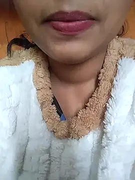 Sexy Divya   online show from 12-19-25, 05:47
