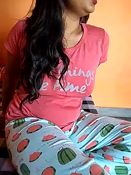 Sexy Divya   online show from 04-14-26, 05:46
