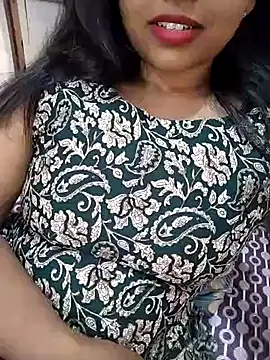 Snapshot of Sexy_Divya__ chatting on 05-24-26, 11:26 Sexy Divya online show from 05-24-26, 11:26