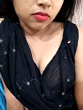 Snapshot of Sexy_Divya__ chatting on 05-28-26, 01:08 Sexy Divya online show from 05-28-26, 01:08