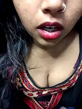 Snapshot of Sexy_Divya__ chatting on 06-03-26, 06:38 Sexy Divya online show from 06-03-26, 06:38