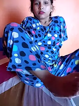 Snapshot of Sexy_Divya__ chatting on 06-15-26, 05:20 Sexy Divya online show from 06-15-26, 05:20