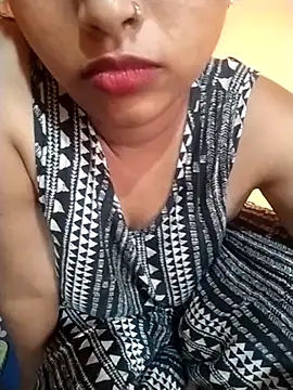 Snapshot of Sexy_Divya__ chatting on 06-28-26, 04:02 Sexy Divya online show from 06-28-26, 04:02